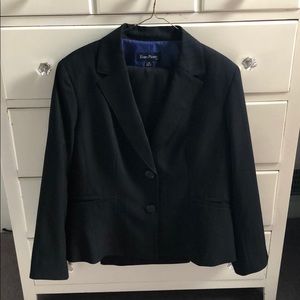 Classic Women’s Suit PERFECT CONDITION
